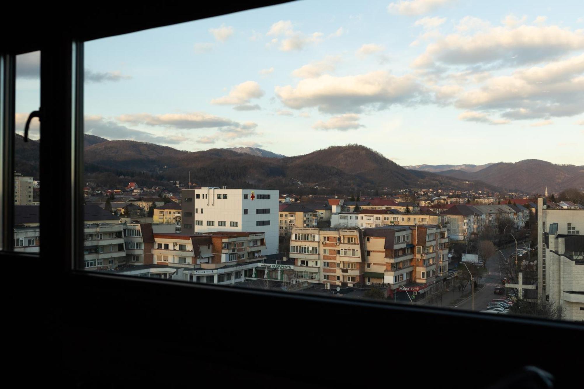 Eagle'S Nest By Short-Stay Baia Mare Exterior photo